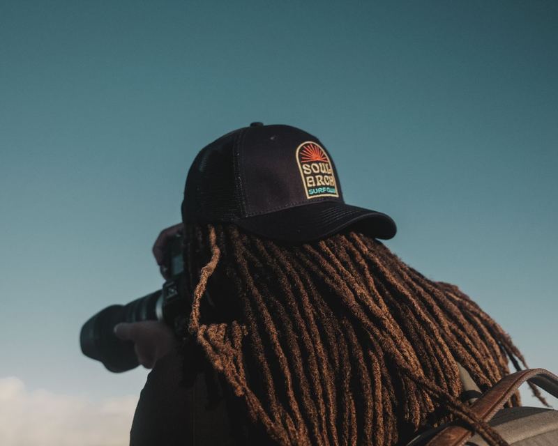 Caps